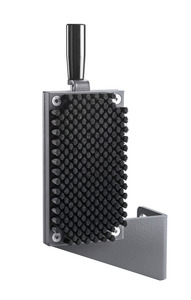 A tiszta és száraz munkakörnyezet érdekében. Lehúzza a hűtővizet a cső felületéről, anélkül, hogy megkarcolná a csövet. 10-130 mm átmérőjű cs